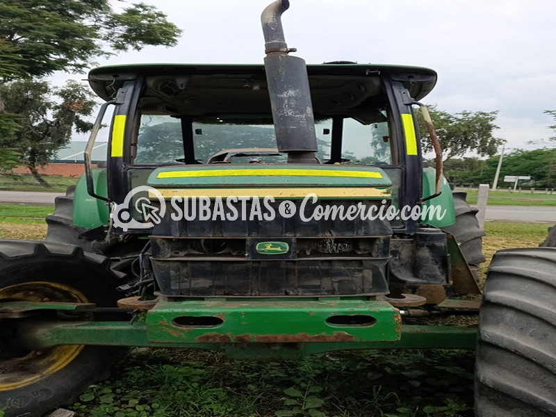 01-Tractor  John Deere 6403 2015 Capacidad 3.702 Kg Placa Mao017318 El Cerrito